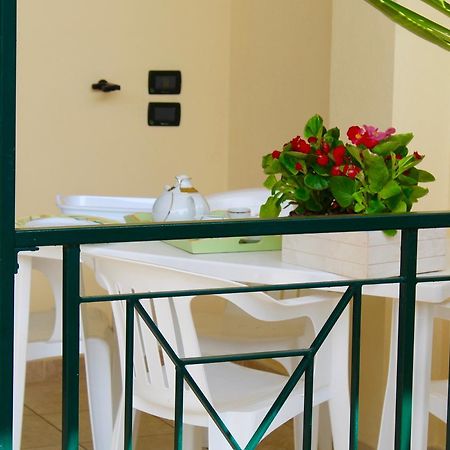 Villaggio Turistico Defensola ヴィエステ エクステリア 写真