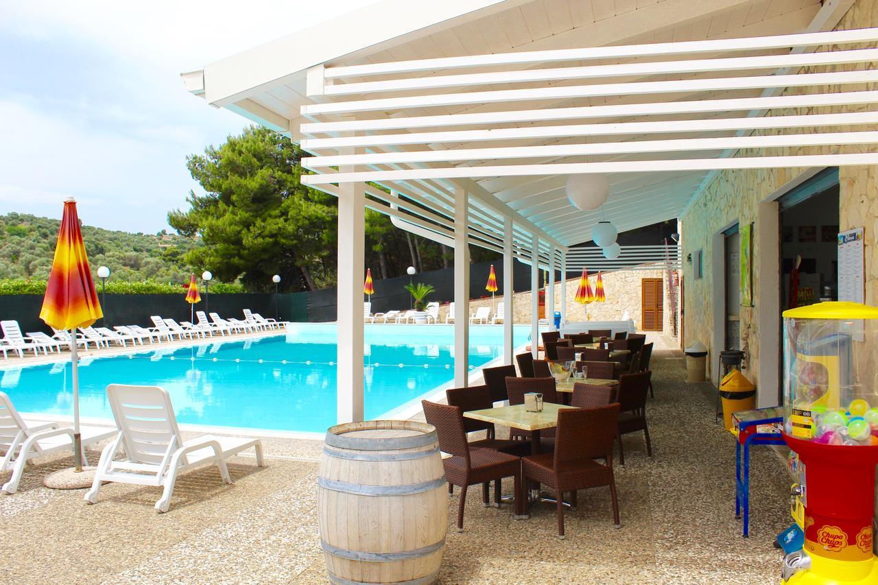 Villaggio Turistico Defensola ヴィエステ エクステリア 写真